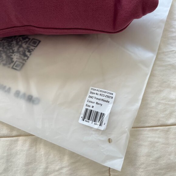 COMFRT Airplane Mode Travel Hoodie | BERRY M - Picture 2 of 7